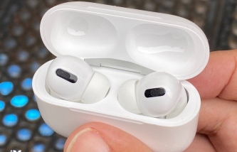 Chức năng lọc âm và chống ồn của AirPod Pro của Apple đã vượt xa tai nghe của hãng Sony