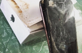 iPhone 7 phát nổ nghiêm trọng khi đang sạc, có thể do xài sạc dỏm