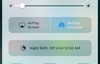 Sau bao nhiêu năm, cuối cùng Apple đã cho phép tùy biến Control Center trên iOS 11, và đây là hình ảnh thực tế: có bật 3G/4G