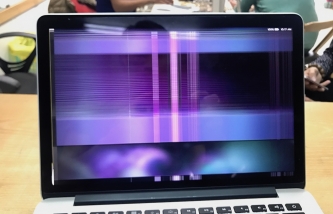 Thay màn hình Macbook Pro Retina tại Đà Nẵng (Replace screen macbook pro retina in Da Nang)